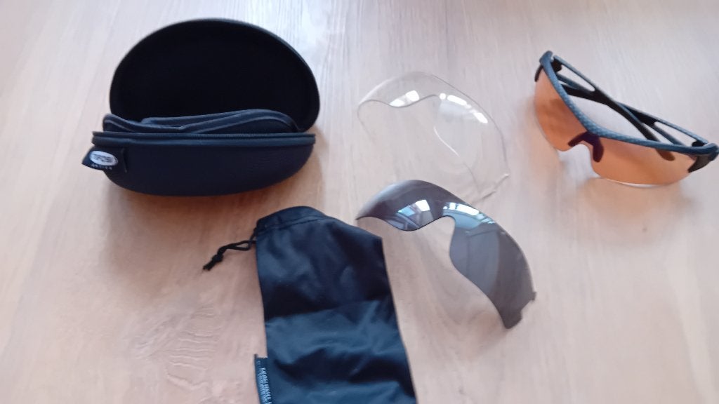 Zonnebril sport bril met div extra glazen, Ophalen of Verzenden, Nieuw, Overige merken