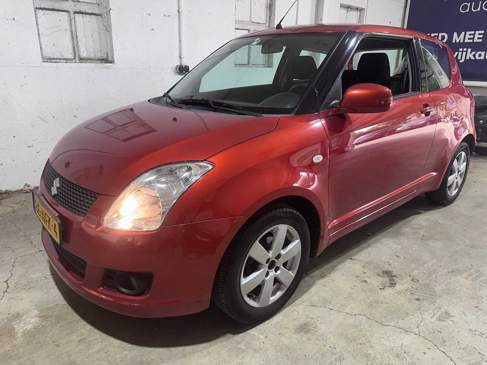 Suzuki - Swift - 1.5 Exclusive - 86-NFK-4- 2010, Auto's, Suzuki, Bedrijf, Swift, Benzine, Euro 4, D, Hatchback, Handgeschakeld