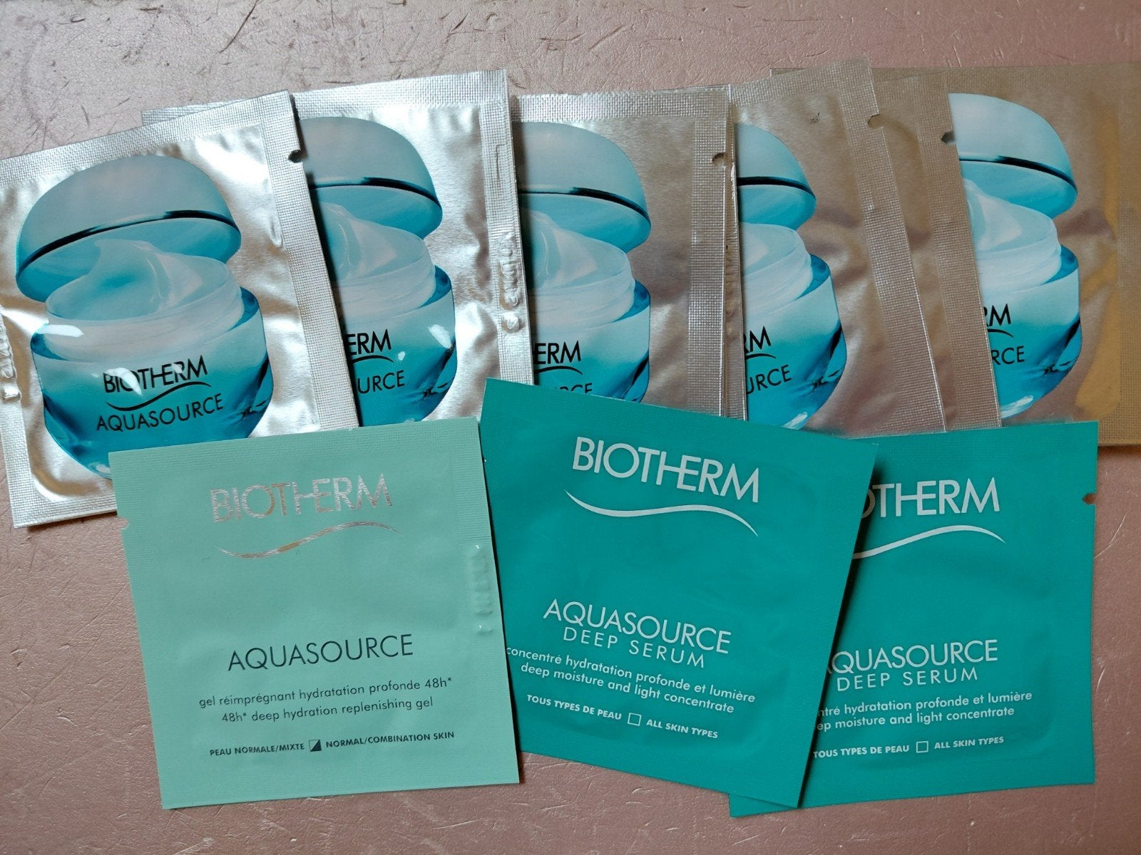 Biotherm Aquasource Crème + gel + serum (11 proefjes), Ophalen of Verzenden, Nieuw, Gehele gezicht, Verzorging