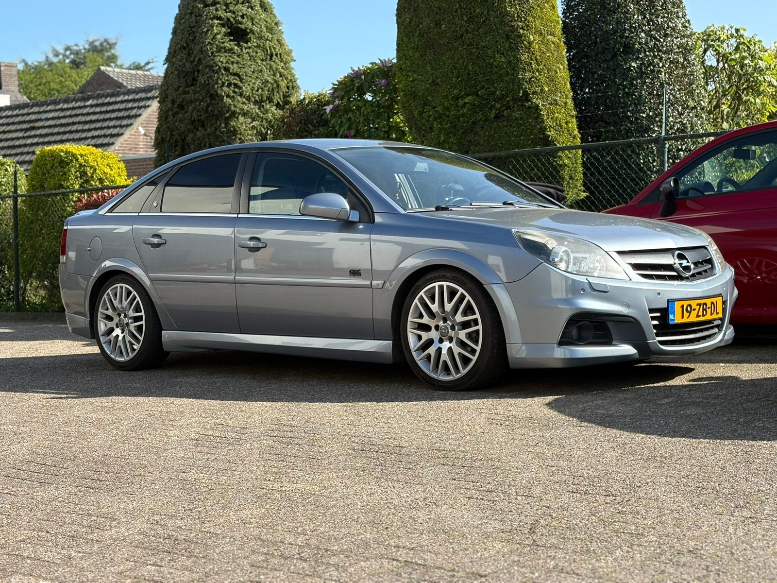 Opel Vectra 1.8 GTS 2007 OPC-line Automaat, Auto's, Opel, 4 cilinders, Parkeersensor, Vectra, Grijs