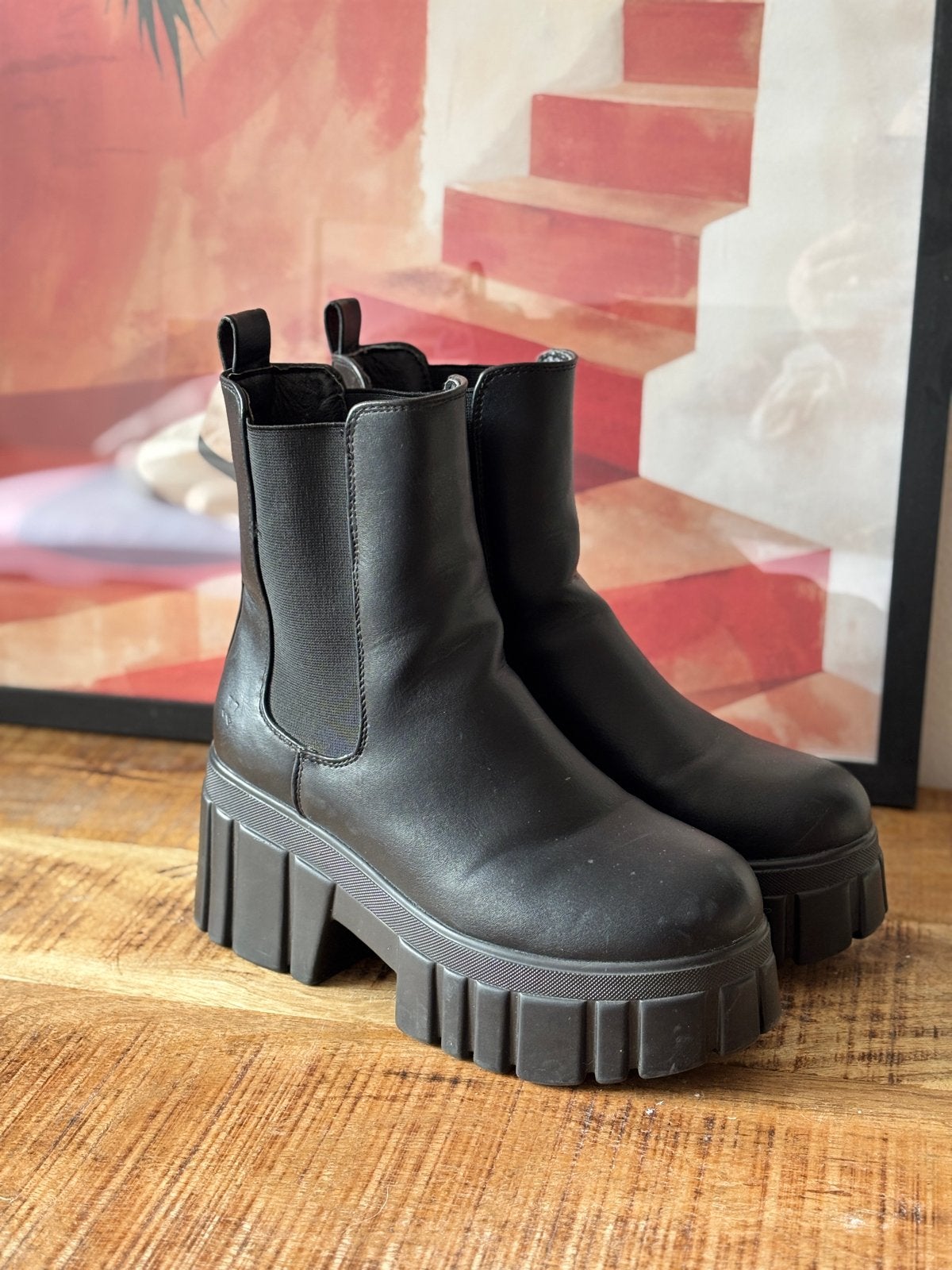 Koi Footwear vegan leren plateau laarzen zwart maat 36, Kleding | Dames, Schoenen, Ophalen, Zo goed als nieuw, Zwart, Lage of Enkellaarzen