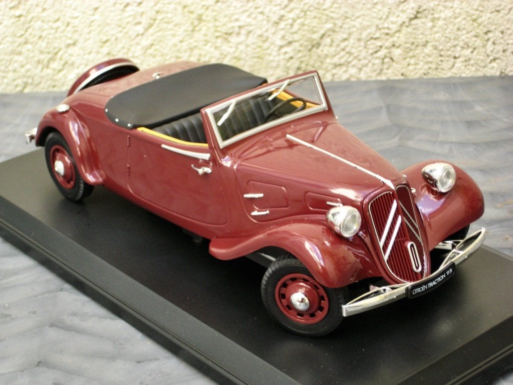 Citroen Traction Avant 11B cabriolet rood 1939 Norev 1:18, Ophalen of Verzenden, Nieuw, Auto, Norev