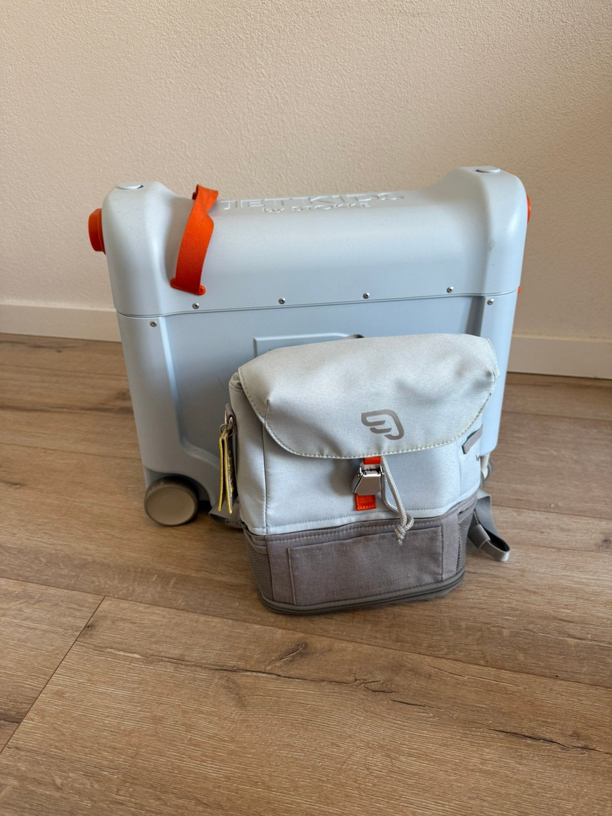 Stokke JetKids BedBox Ride-on Koffer & Vliegtuigbed, Ophalen of Verzenden, Zo goed als nieuw
