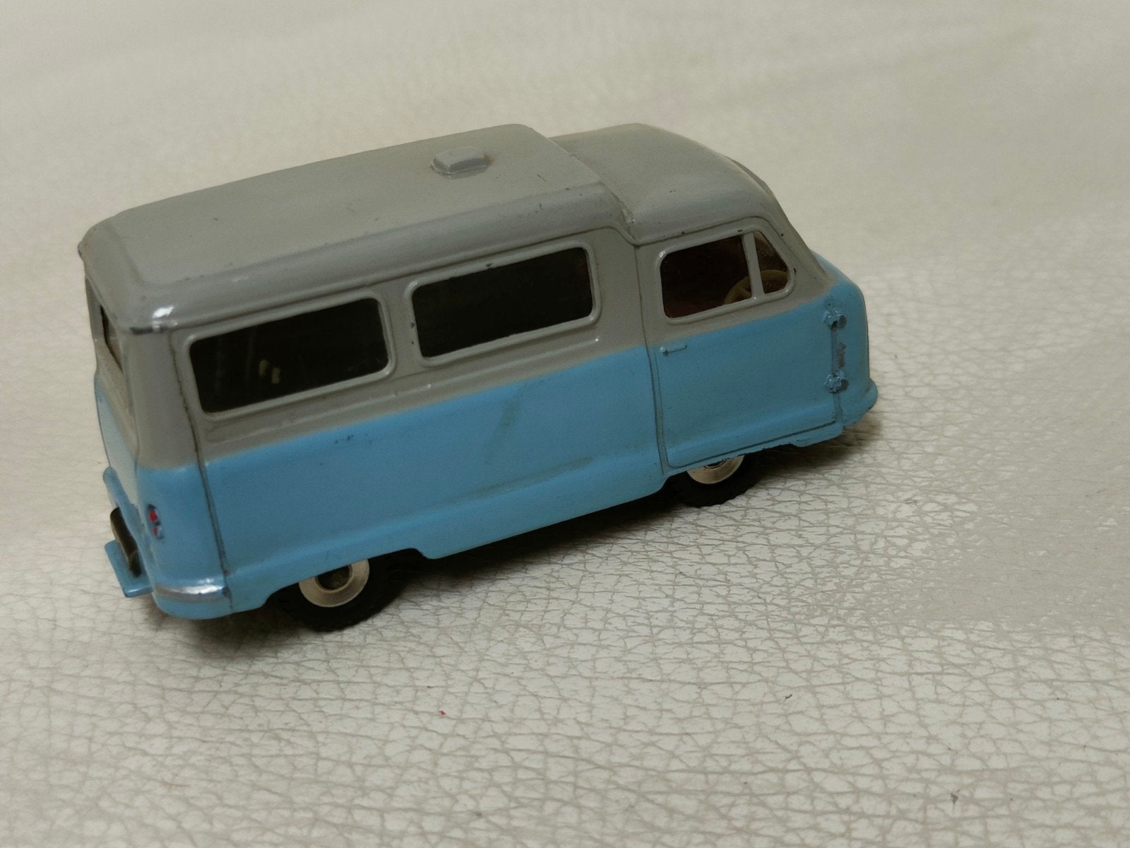 Dinky Toys 295: Standard Atlas bus (geen Atlas), Ophalen of Verzenden, Zo goed als nieuw, Bus of Vrachtwagen, Dinky Toys