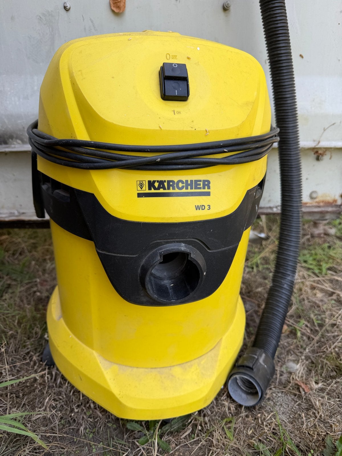 Kärcher WD 3 Nat- en Droogzuiger - Gebruikt, Ophalen, Inclusief accessoires, Gebruikt, Kärcher