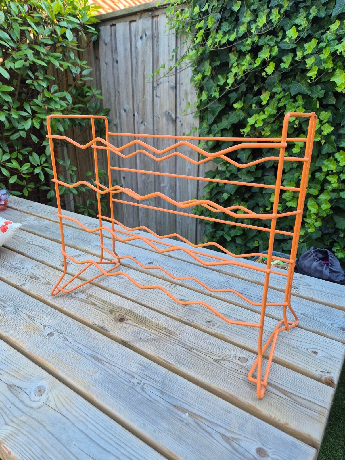 Brocante wijnrek oranje, Huis en Inrichting, Ophalen, Zo goed als nieuw