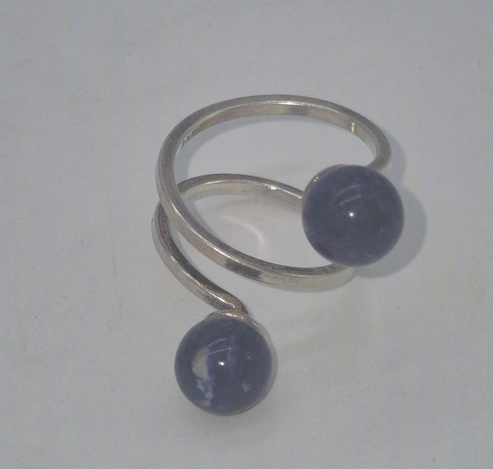 Vintage zilveren ring met Lapis Lazuli, Sieraden, Tassen en Uiterlijk, Ringen, Gebruikt, Verzenden, Kleiner dan 17, Dame of Heer
