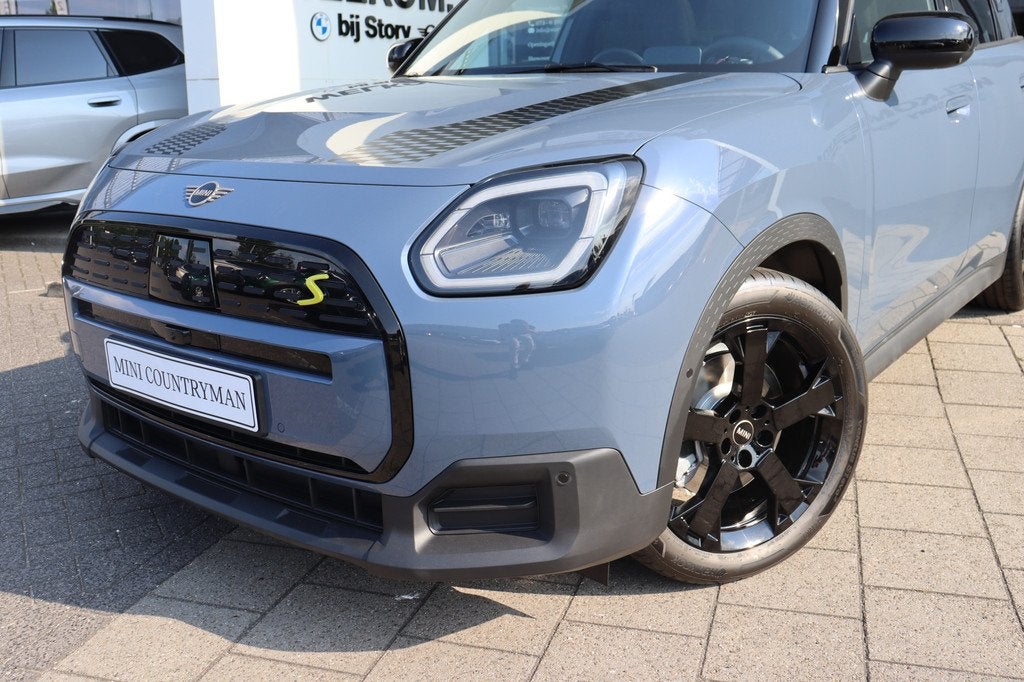 MINI Countryman SE ALL4 / Classic / Pakket XL / 19" JCW Runw, Auto's, Mini, Automaat, Stof, Zwart, Countryman