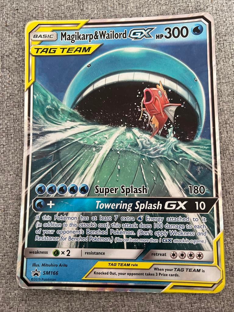 Magikarp & Wailord GX TAG TEAM Pokémon Kaart SM166, Ophalen, Gebruikt, Losse kaart