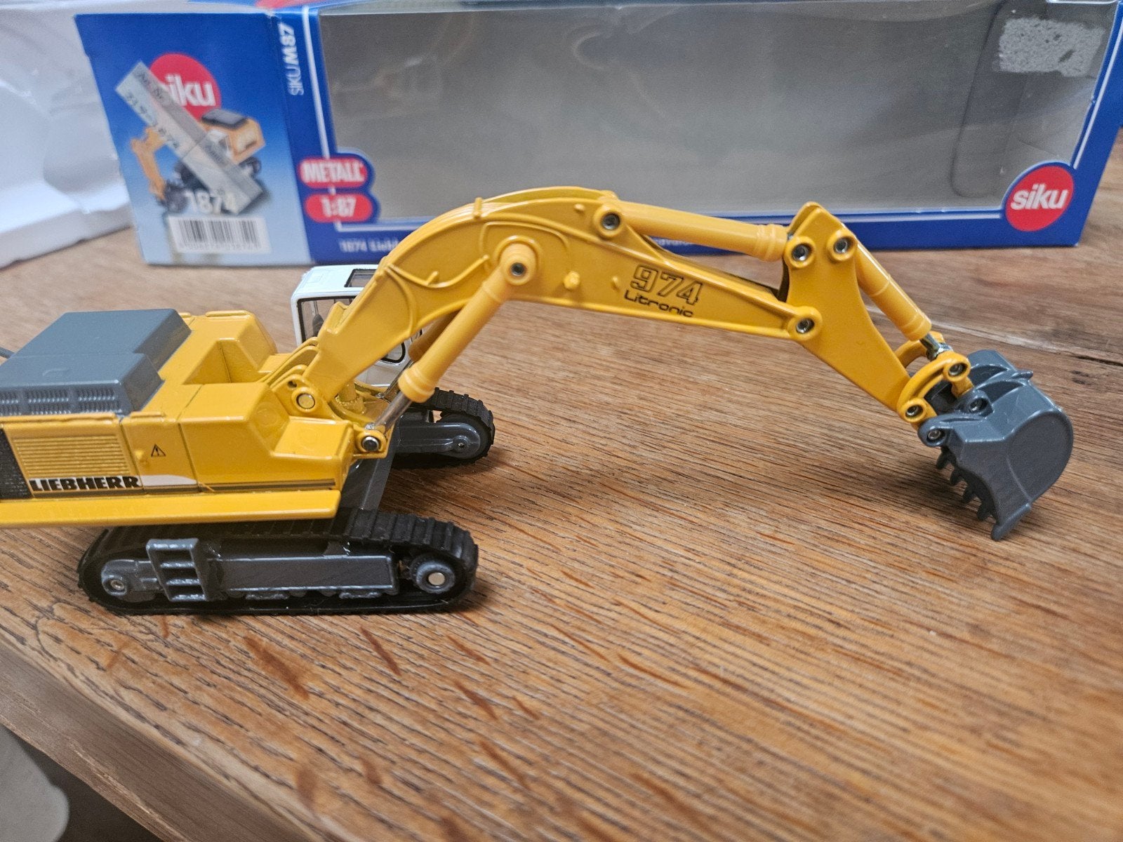 Siku 1874 Liebherr Rupsgraafmachine - Nieuw in doos, Ophalen of Verzenden, Nieuw