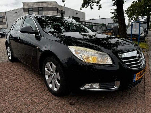 Opel Insignia Sports Tourer 1.8 Edition 179.000km Airco/ECC,, Stof, Gebruikt, Zwart, 4 cilinders