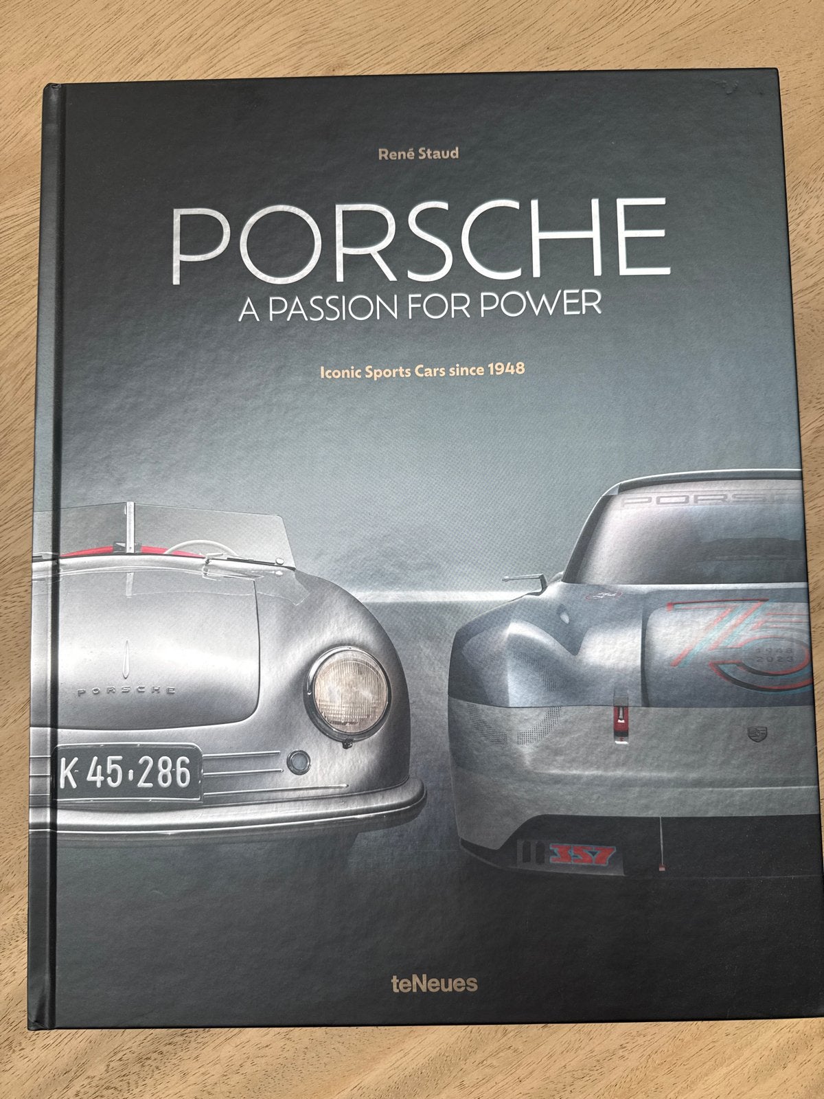 Porsche - A Passion for Power: Iconic Sports Cars, Ophalen of Verzenden, Zo goed als nieuw, Porsche