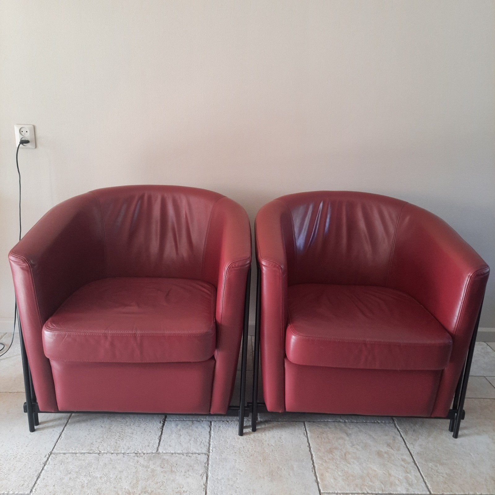 Touché stoelen Bordeau rood met bijpassend tafeltje, Huis en Inrichting, Ophalen, Zo goed als nieuw, 75 tot 100 cm, 50 tot 75 cm