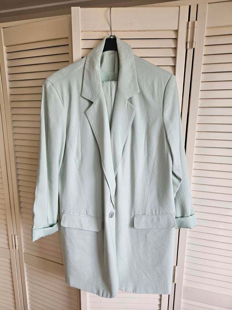 Stijlvol lindegroen broekpak - Maat 46, Kleding | Dames, Jasjes, Kostuums en Pakken, Kostuum of Pak, Maat 46/48 (XL) of groter