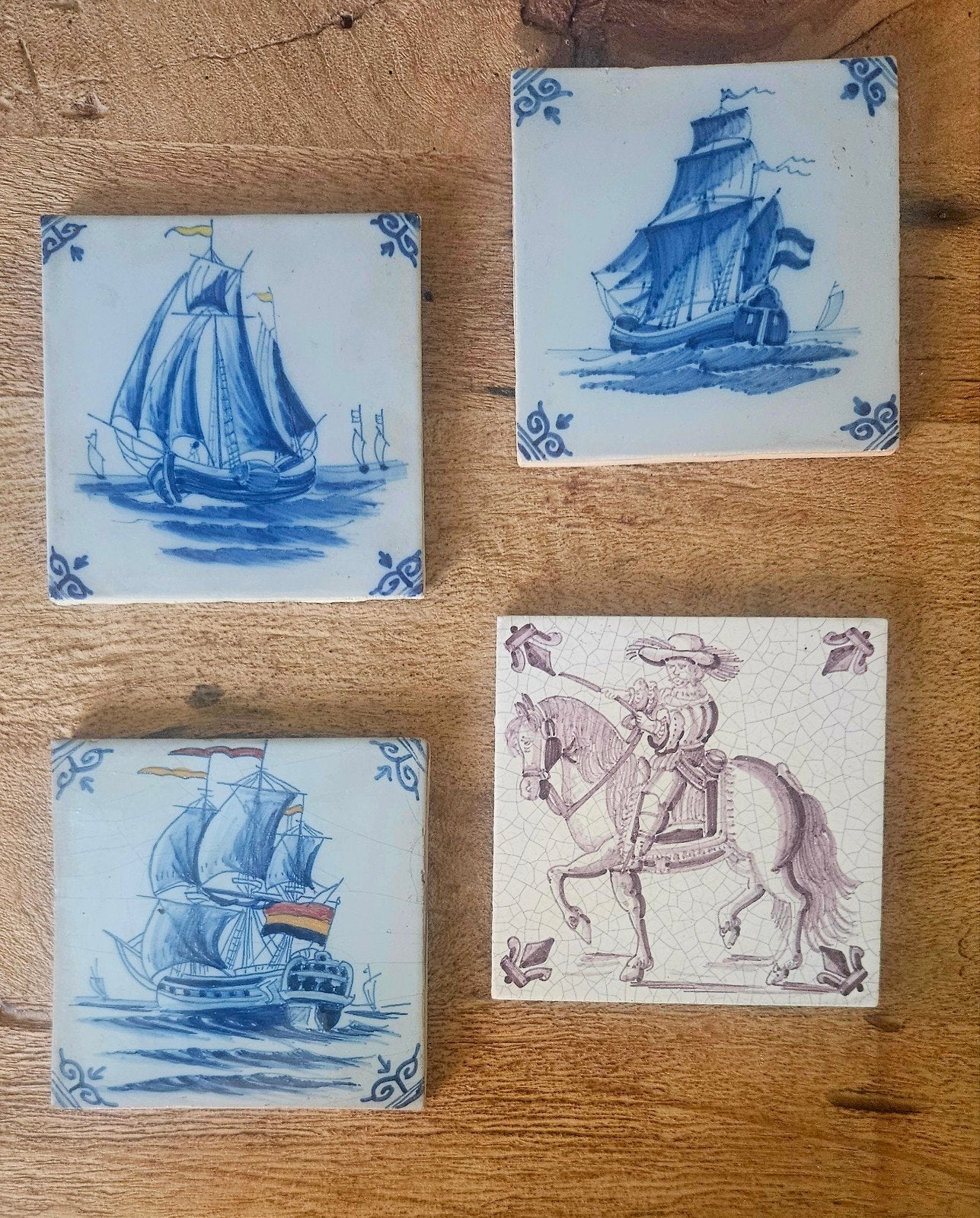 4x oude tegels, Ophalen of Verzenden