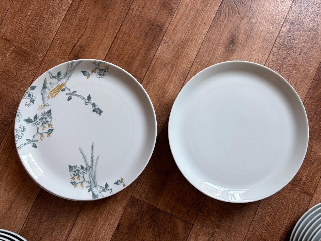 Servies, Huis en Inrichting, Keuken | Servies, Ophalen, Vivo, Zo goed als nieuw, Bord(en)