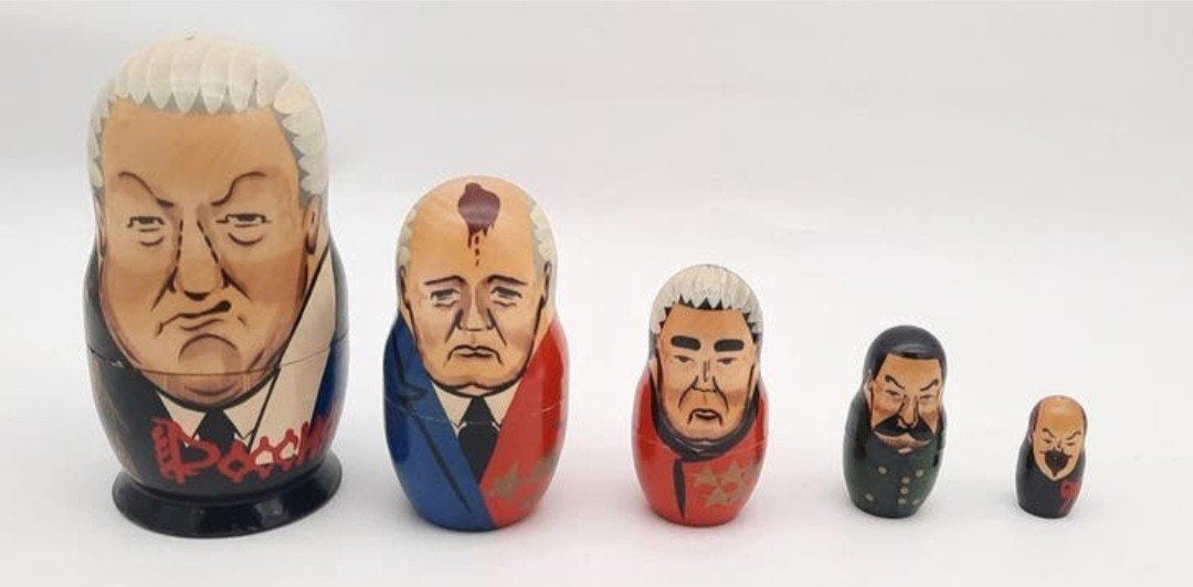 Vintage Matroesjka poppen Russische Presidenten 5x, Ophalen of Verzenden, Zo goed als nieuw
