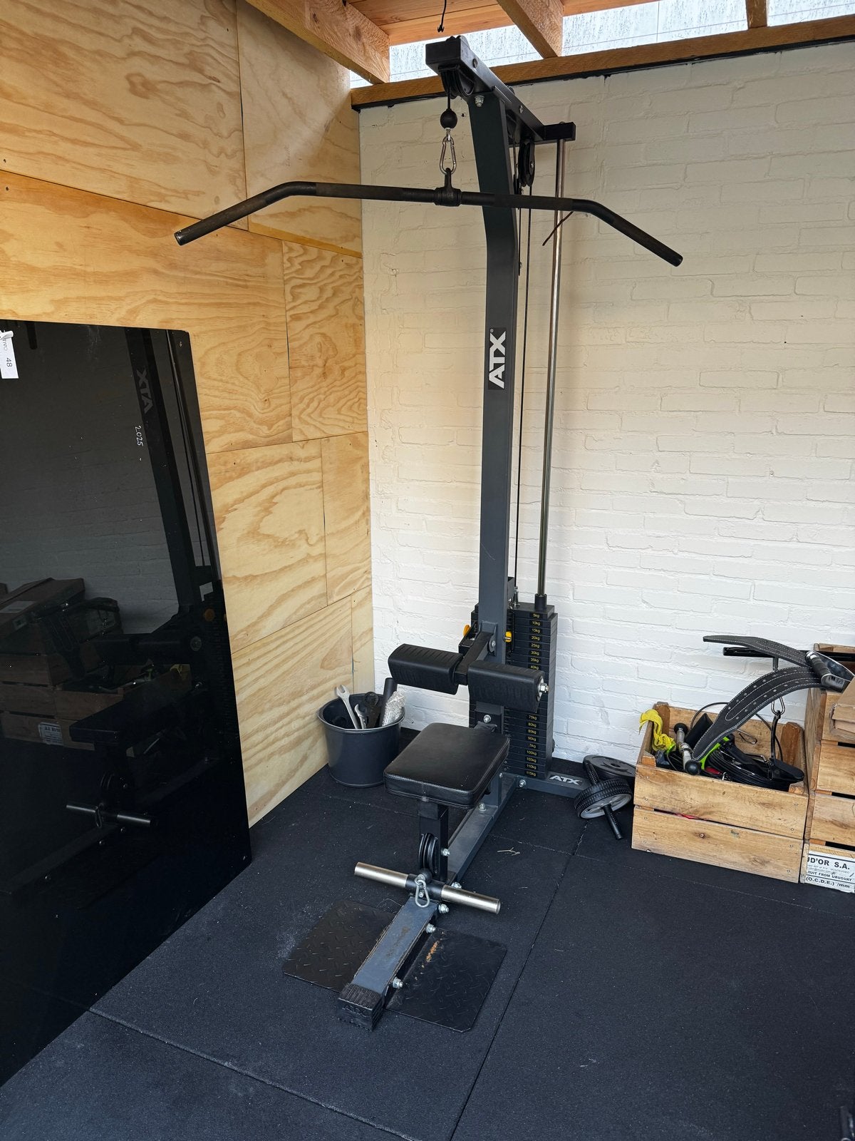 ATX Krachtstation Lat Pulldown / Row Machine, Sport en Fitness, Fitnessapparatuur, Zo goed als nieuw, Krachtstation, Armen, Metaal
