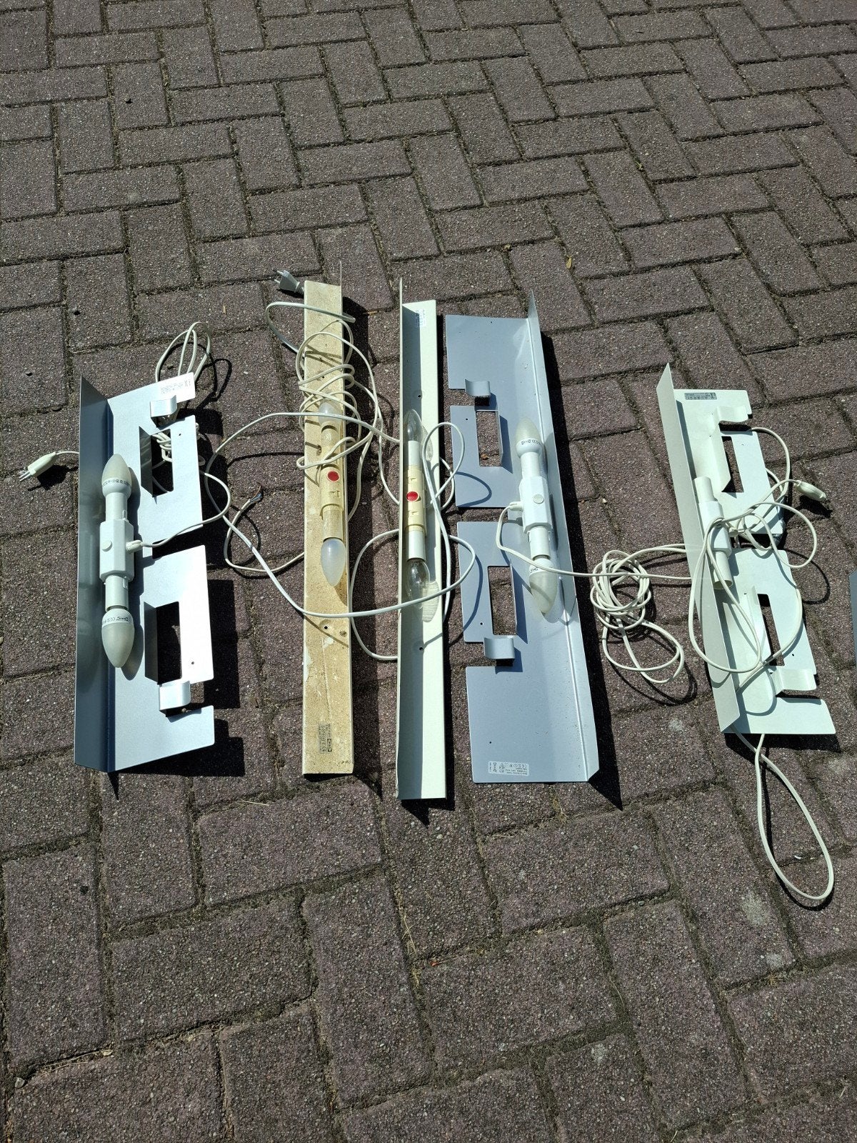 Set van 5 gebruikte kastlampen met fittingen, Wit, Overige stijlen, Gebruikt, Overige fittingen