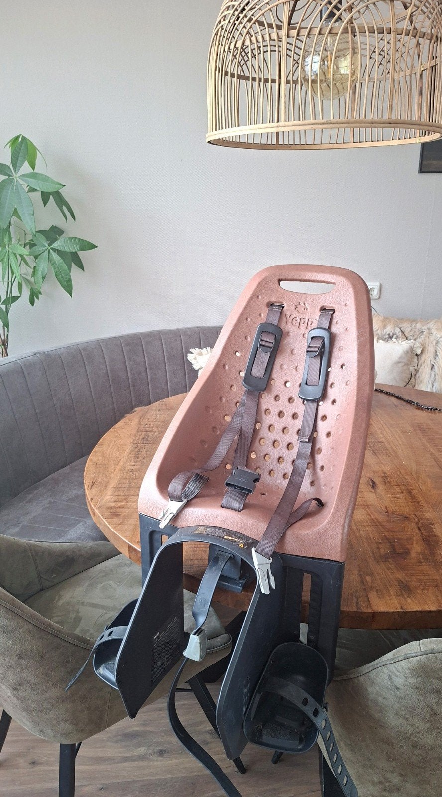 Fietszitje achter van Yepp, Ophalen, Gebruikt