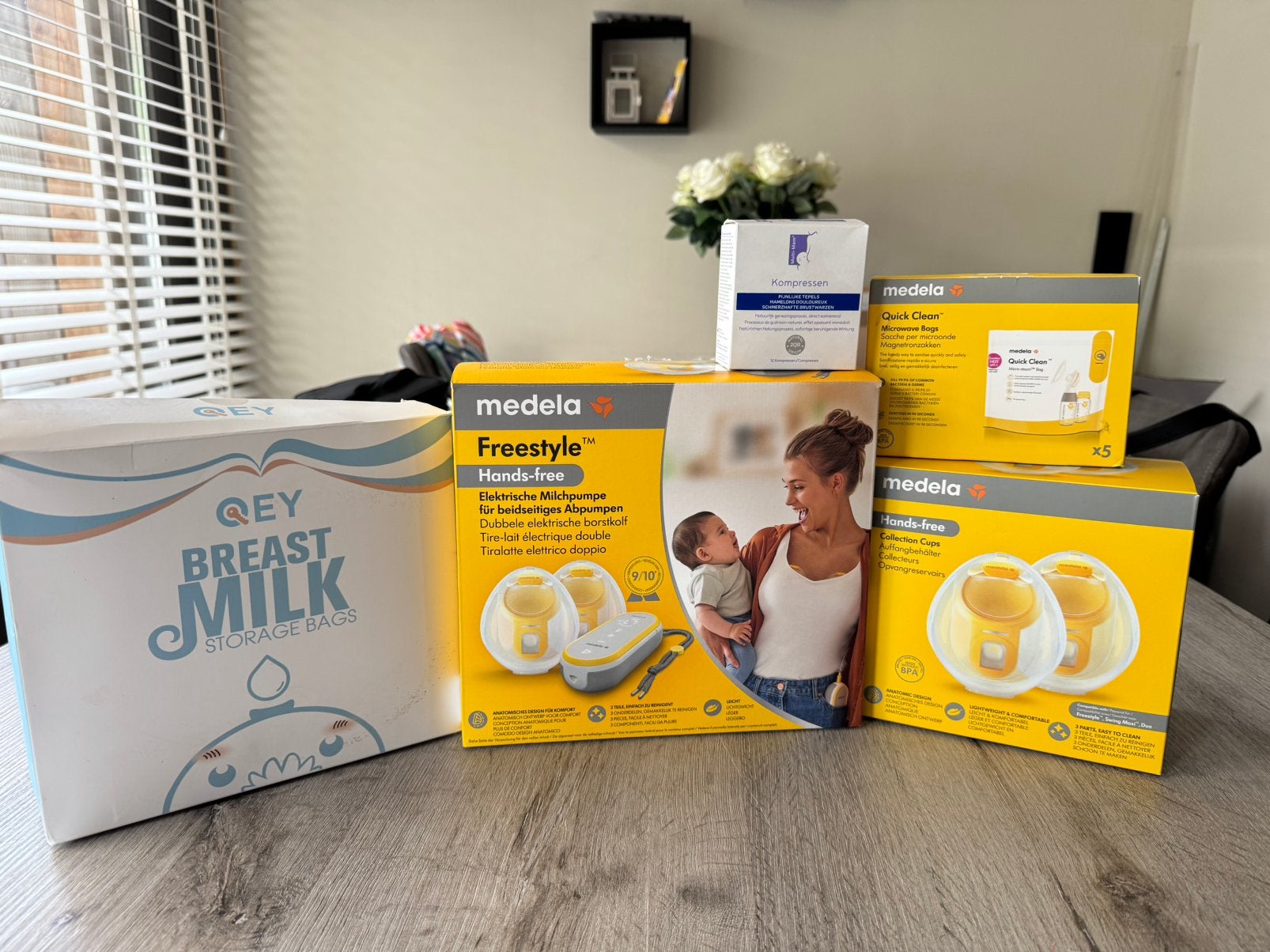 Medela freestyle handsfree kolf, Ophalen of Verzenden, Zo goed als nieuw, Borstkolf, Medela