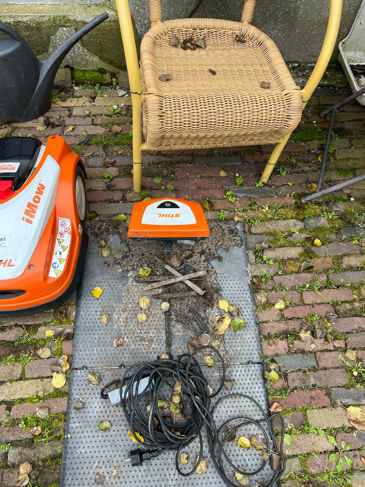 Stihl iMow RMI 422 Robotmaaier, Ophalen, Gebruikt, Meer dan 25 cm, Met regensensor