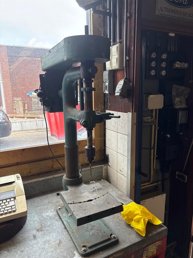 Robuuste Kolomboormachine - Perfect voor Werkplaats, Ophalen, Zo goed als nieuw, 600 watt of meer, Kolomboormachine