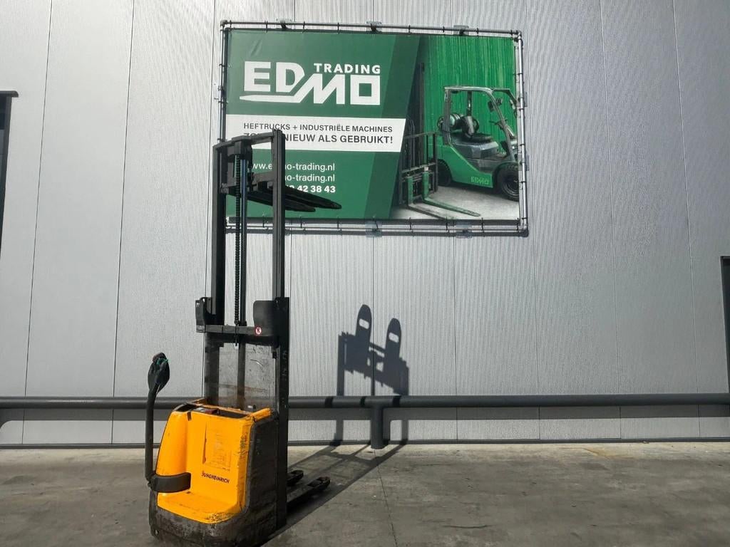 Jungheinrich Stapelaar EJC 112 (bj 2020)