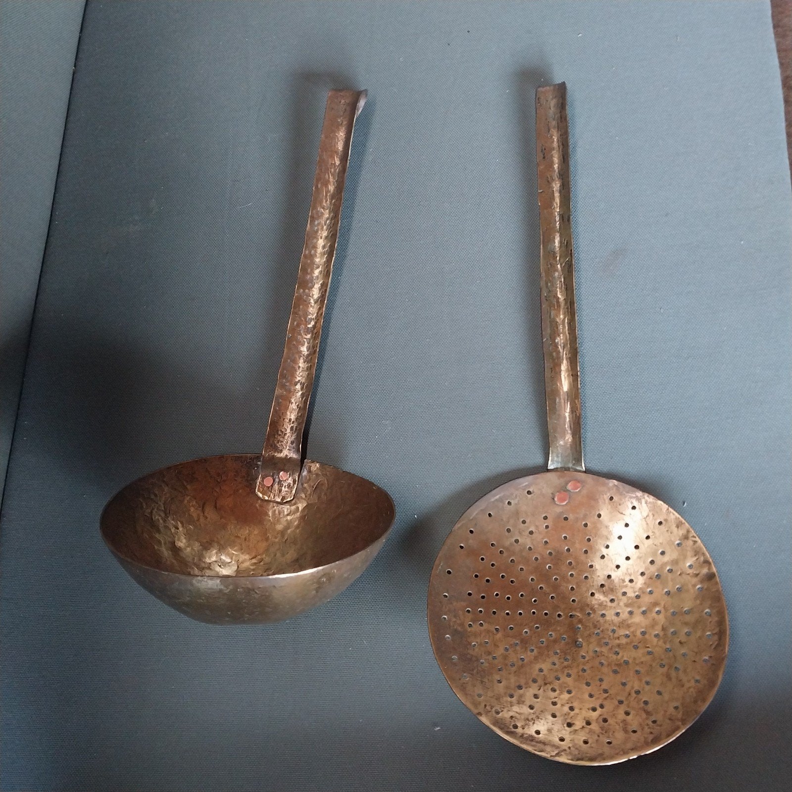 Antieke koperen pollepel en schuimspaan set, Antiek en Kunst, Ophalen of Verzenden, Koper
