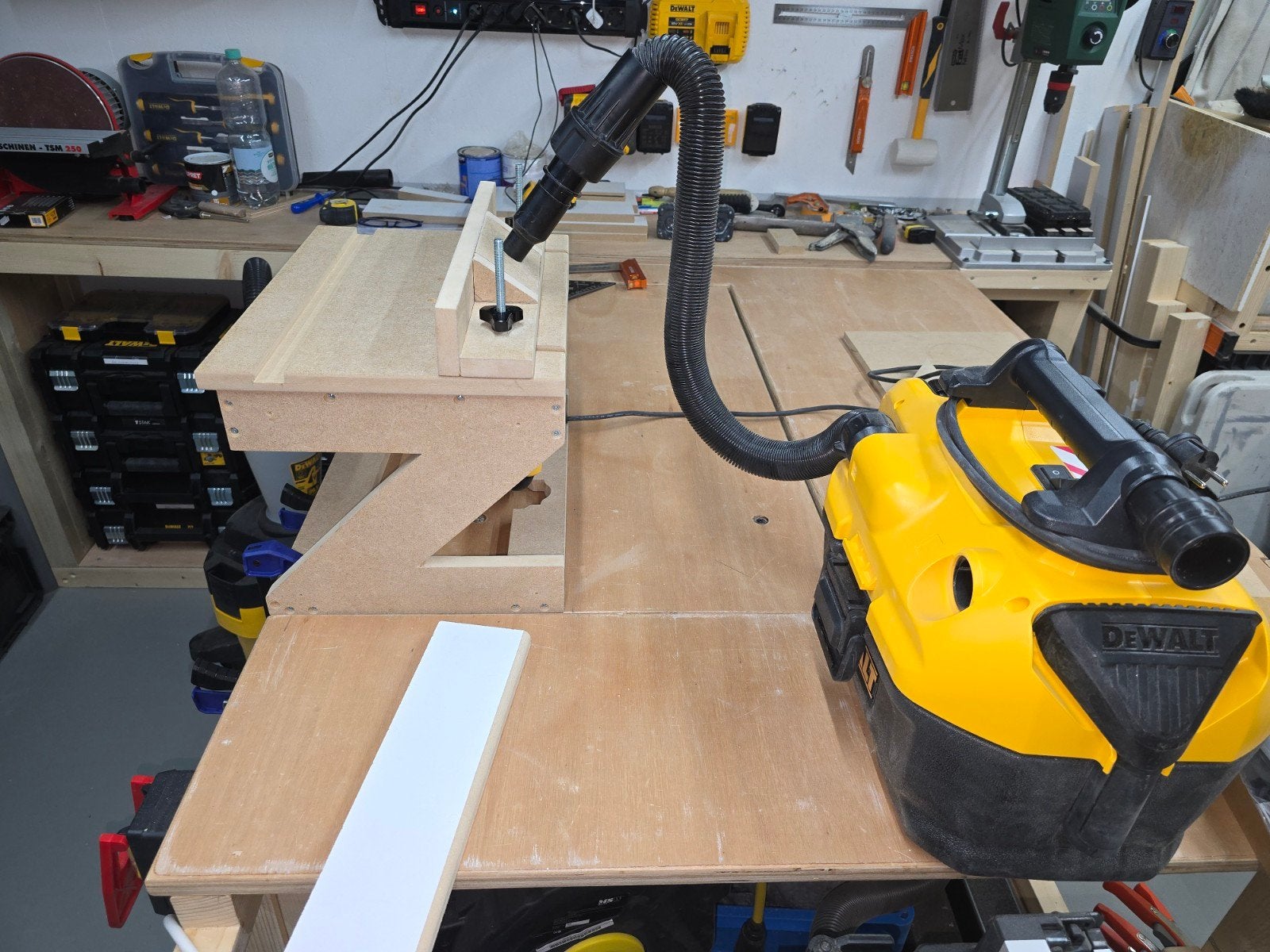 Freestafel voor DeWalt of Makita bovenfrees, Ophalen of Verzenden
