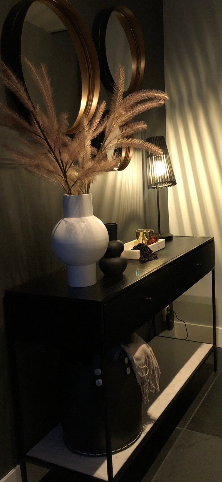 Westwing haltafel / sidetable Lenny zwart + marmer, Ophalen, Zo goed als nieuw, 25 tot 50 cm, Rechthoekig