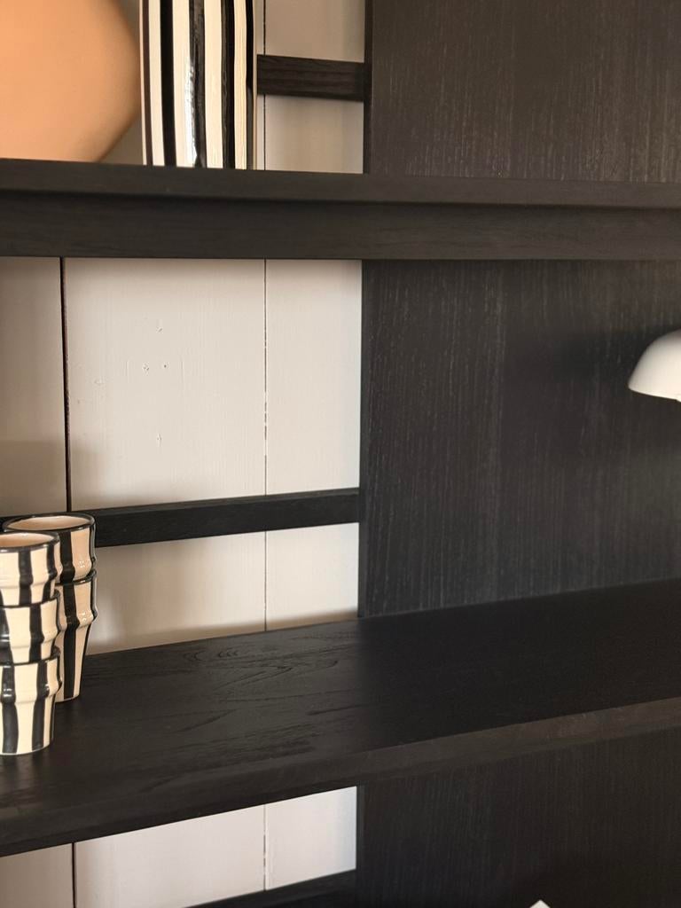 Showmodel abstract rack eiken black, Nieuw, Natuurlijk wonen, Witte oaal 225C, Ophalen