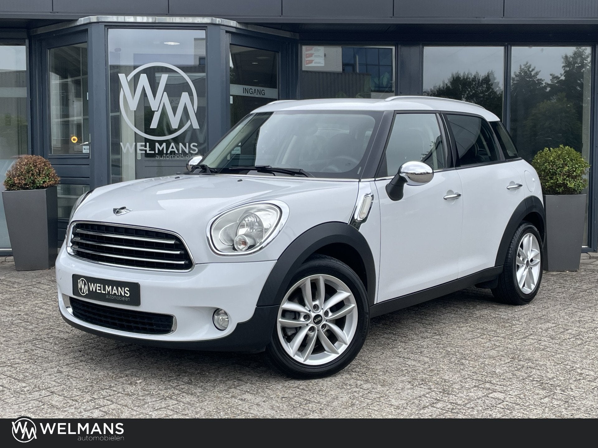 MINI Countryman 2.0 Cooper D Aut. | Leder | 17 inch | Nieuwe, Auto's, Parkeersensor, Wit, Leder, Diesel