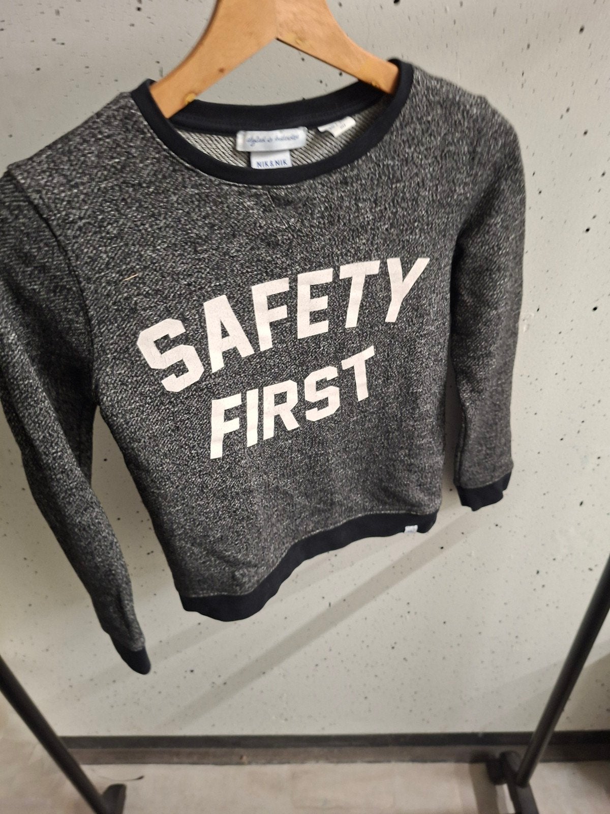 NIK & NIK trui maat 140 - Safety First, Gebruikt, Jongen of Meisje, Trui of Vest, Ophalen of Verzenden