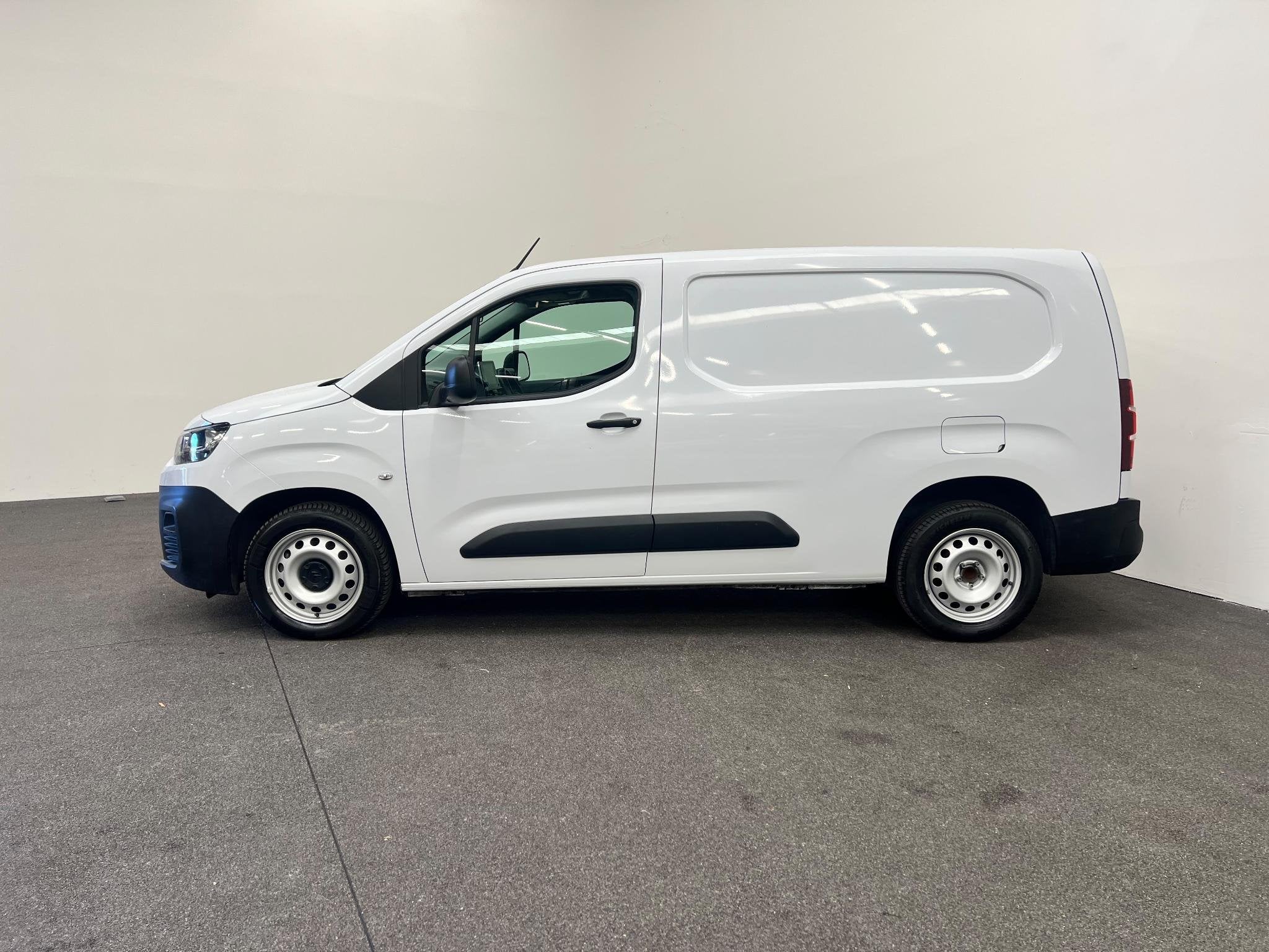 Citroen Berlingo 1.5 BlueHDi 100 S&S L2 Camera Navigatie Par, Auto's, Voorwielaandrijving, Stof, Euro 6, 4 cilinders