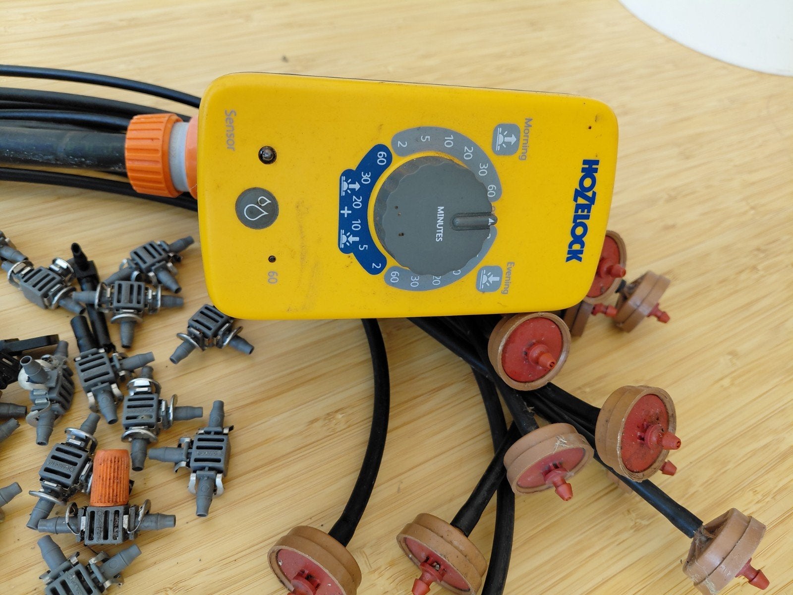 Hozelock automatische bewateringsset met druppelaars, Ophalen of Verzenden, Gebruikt, Kunststof