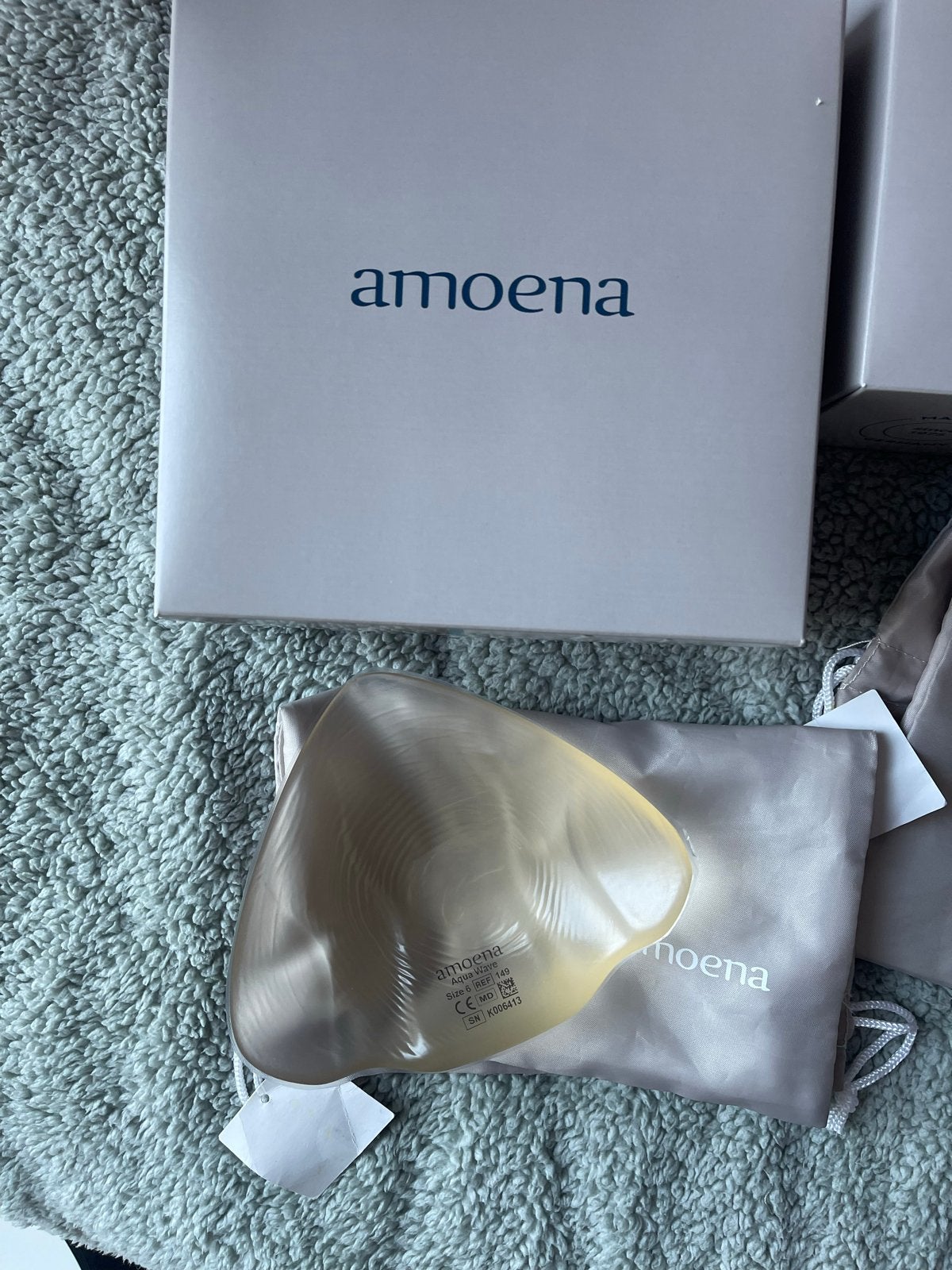 Amoena Aqua Wave Borstprothese Maat 6, Diversen, Verpleegmiddelen, Ophalen of Verzenden