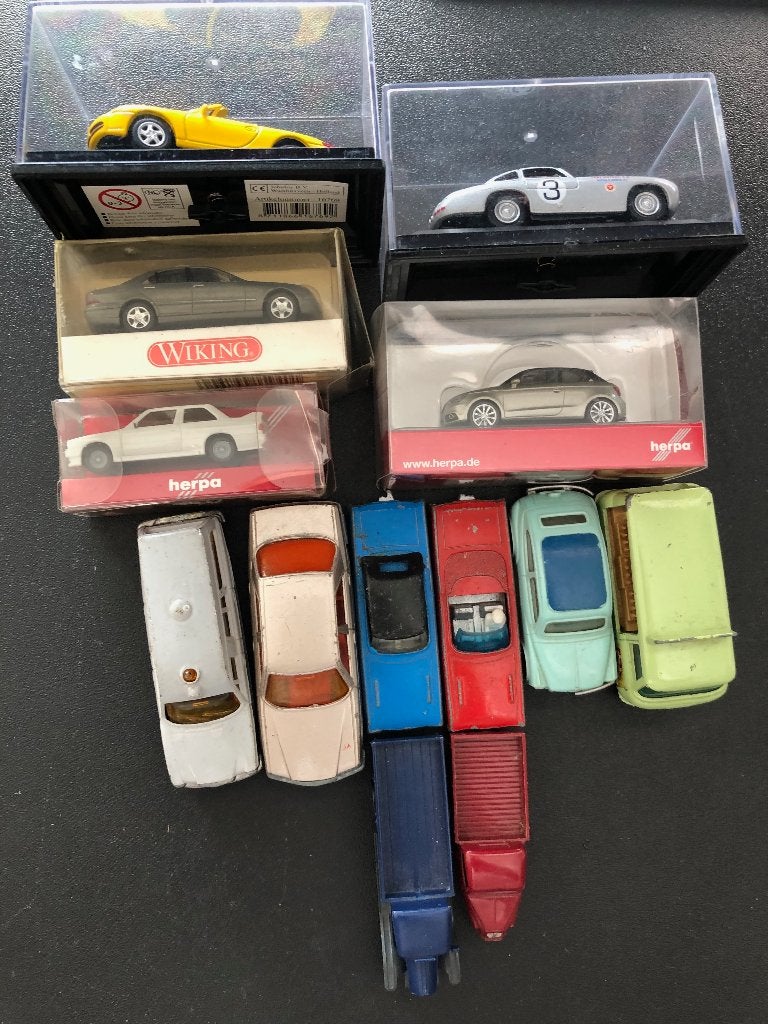 kaveltje modelautoos 1;87 en andere schalen = 17 stuks, Ophalen of Verzenden, Gebruikt, Auto