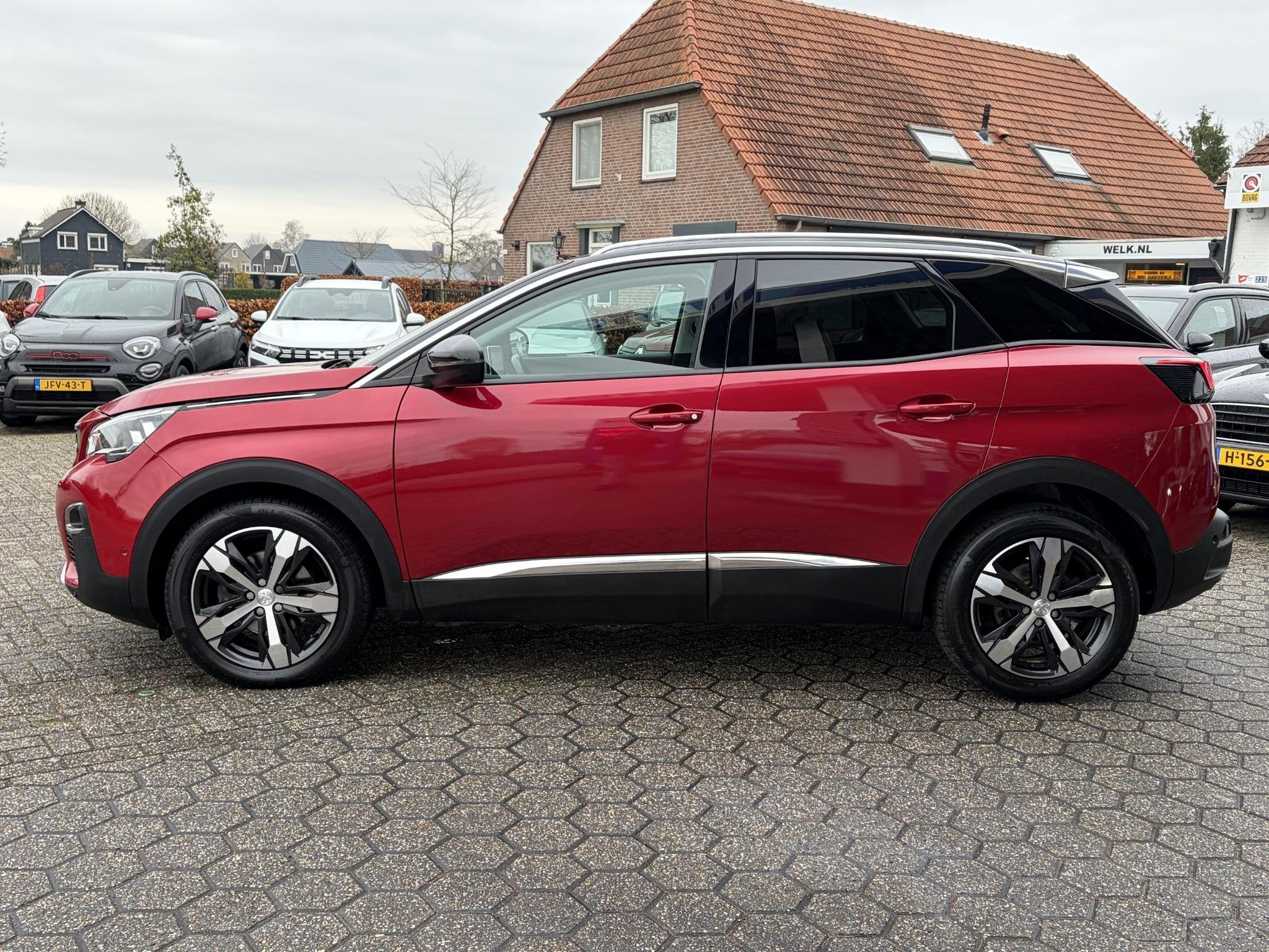 Peugeot 3008 1.2 PureTech GT PANO | NAVI | KLIMA | CAMERA |, Auto's, Gebruikt, 1199 cc, Bedrijf, 690 kg