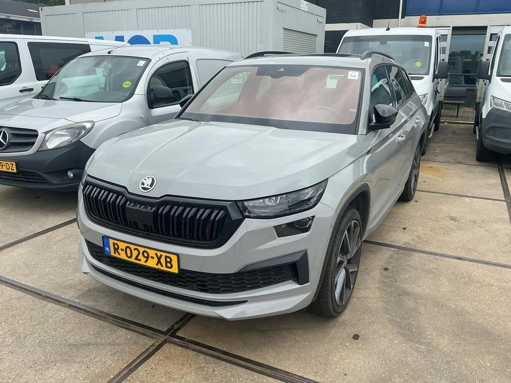 2022 Skoda Kodiaq 1.5 TSI Sportline Business auto, Auto's, Bedrijf, Overige merken, Automaat, Overige kleuren