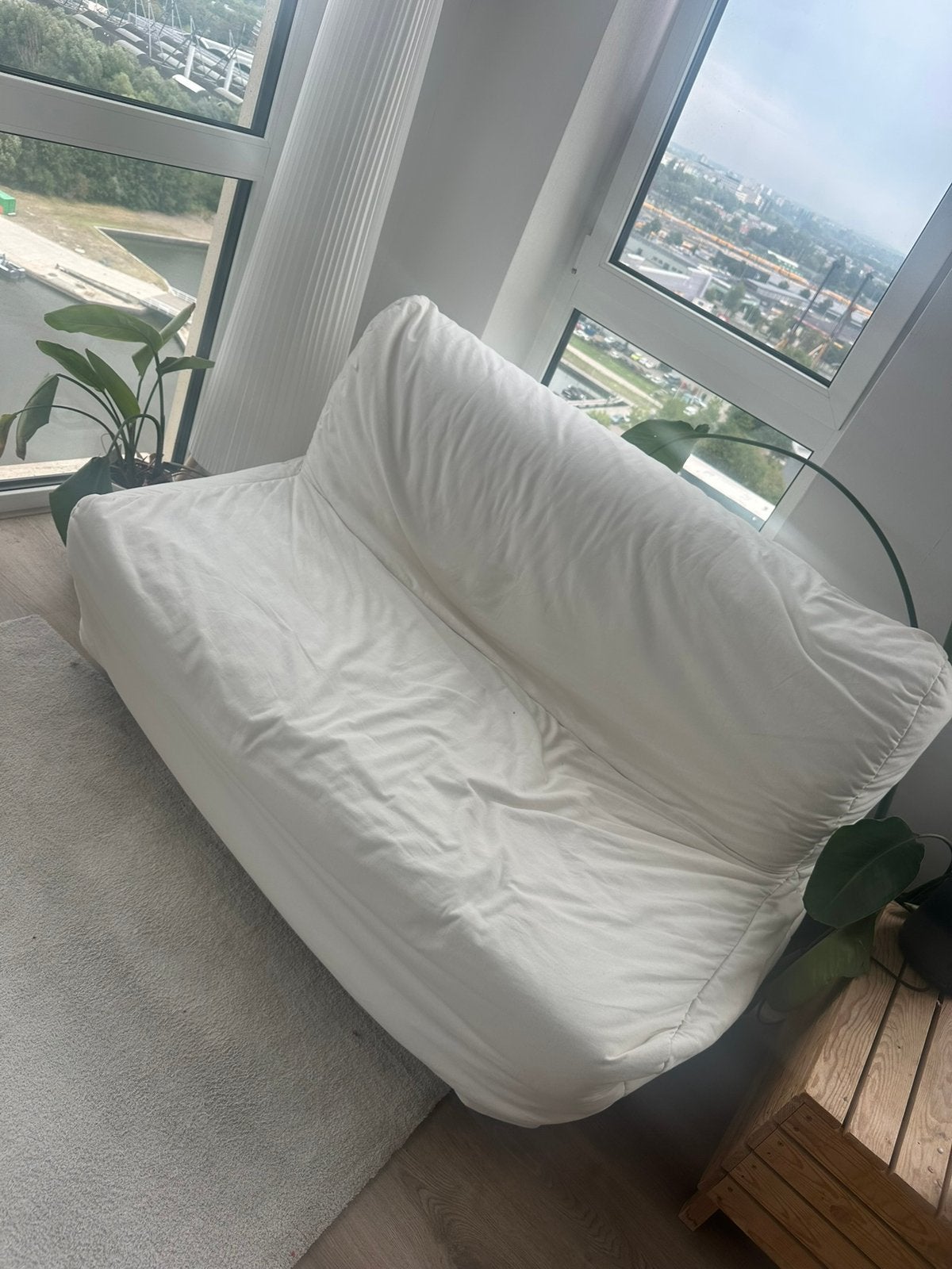 IKEA sleeping couch white, Ophalen, Tweepersoons, Zo goed als nieuw, Crème