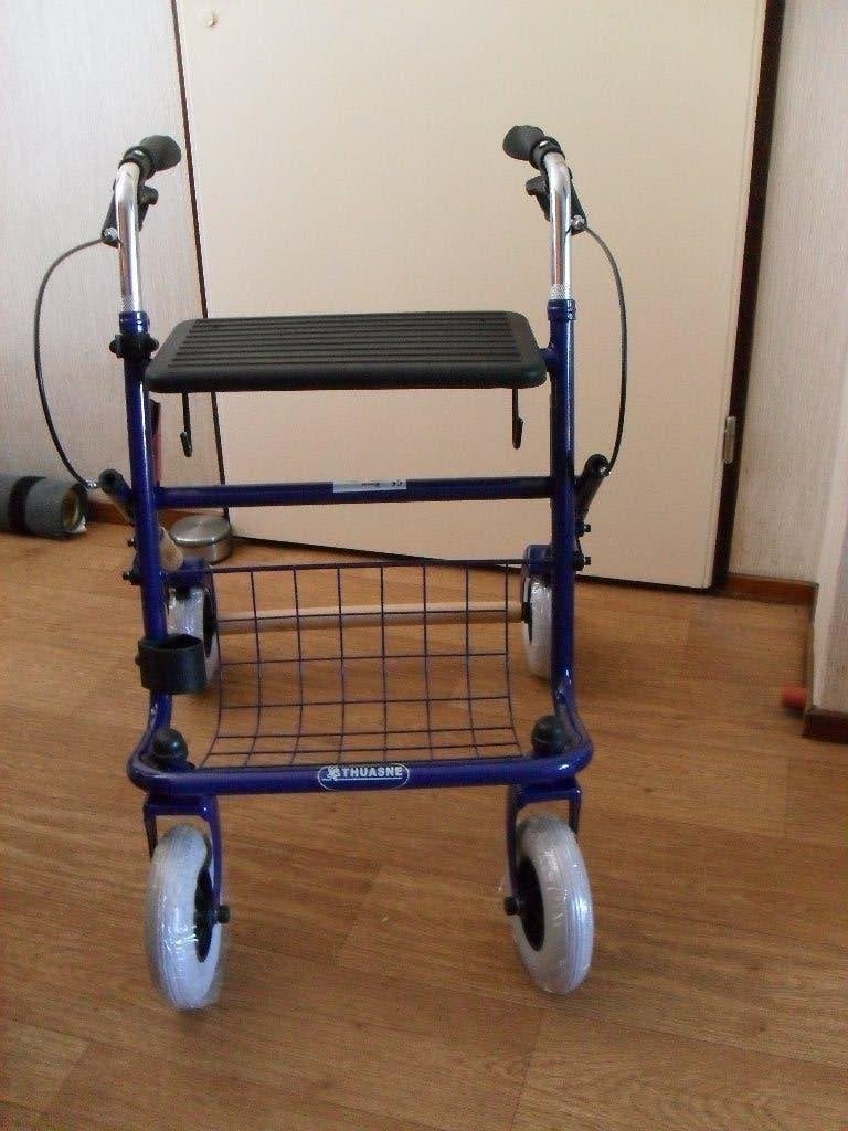 Thuasne Quatro rollator nieuw, Diversen, Rollators, Ophalen, Opvouwbaar, Nieuw