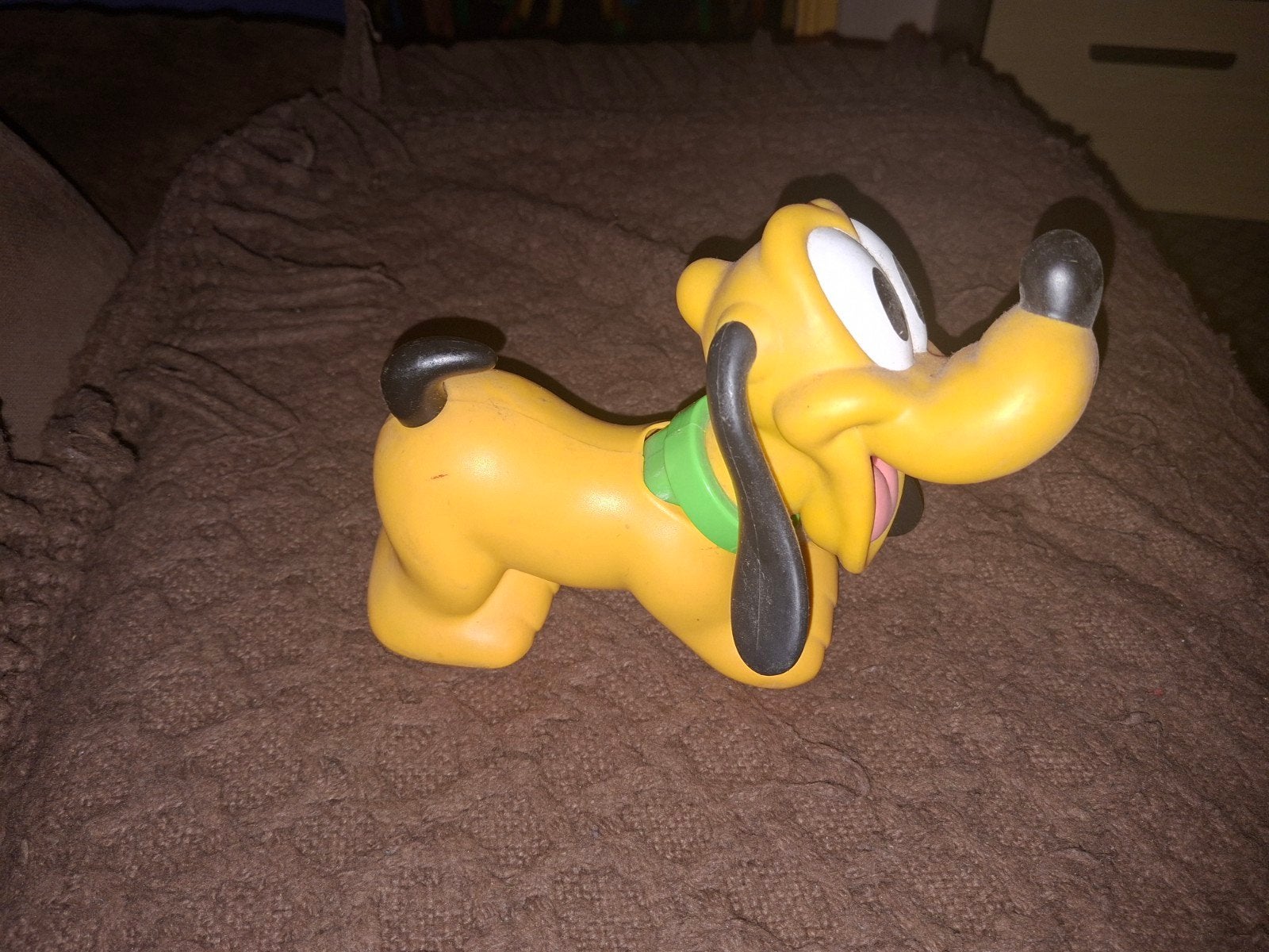 vintage Disney pluto, Verzamelen, Ophalen of Verzenden, Goofy of Pluto, Zo goed als nieuw, Beeldje of Figuurtje