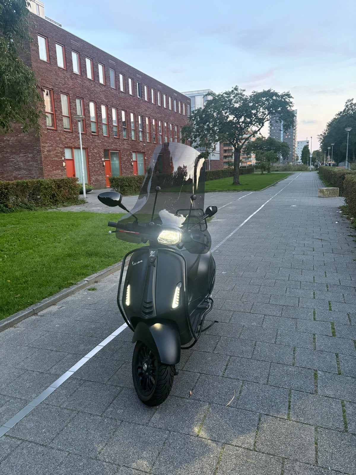 Vespa sprint 2021, Ophalen of Verzenden, Zo goed als nieuw, Benzine