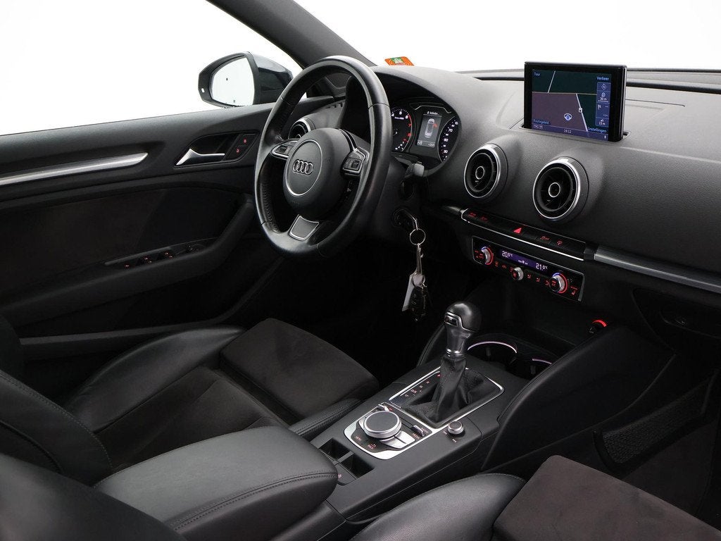 Audi A3 Cabriolet 1.4 TFSI S-TRONIC AUT. + STOELVERWARMING |, Auto's, Audi, Gebruikt, Cabriolet, 4 stoelen, Zwart