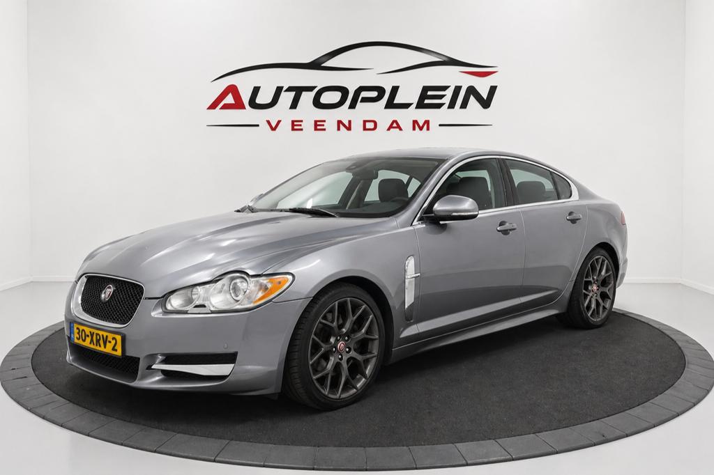Jaguar XF 5.0 V8 AUT 2009 Grijs, Auto's, Automaat, 5000 cc, 1850 kg, XF