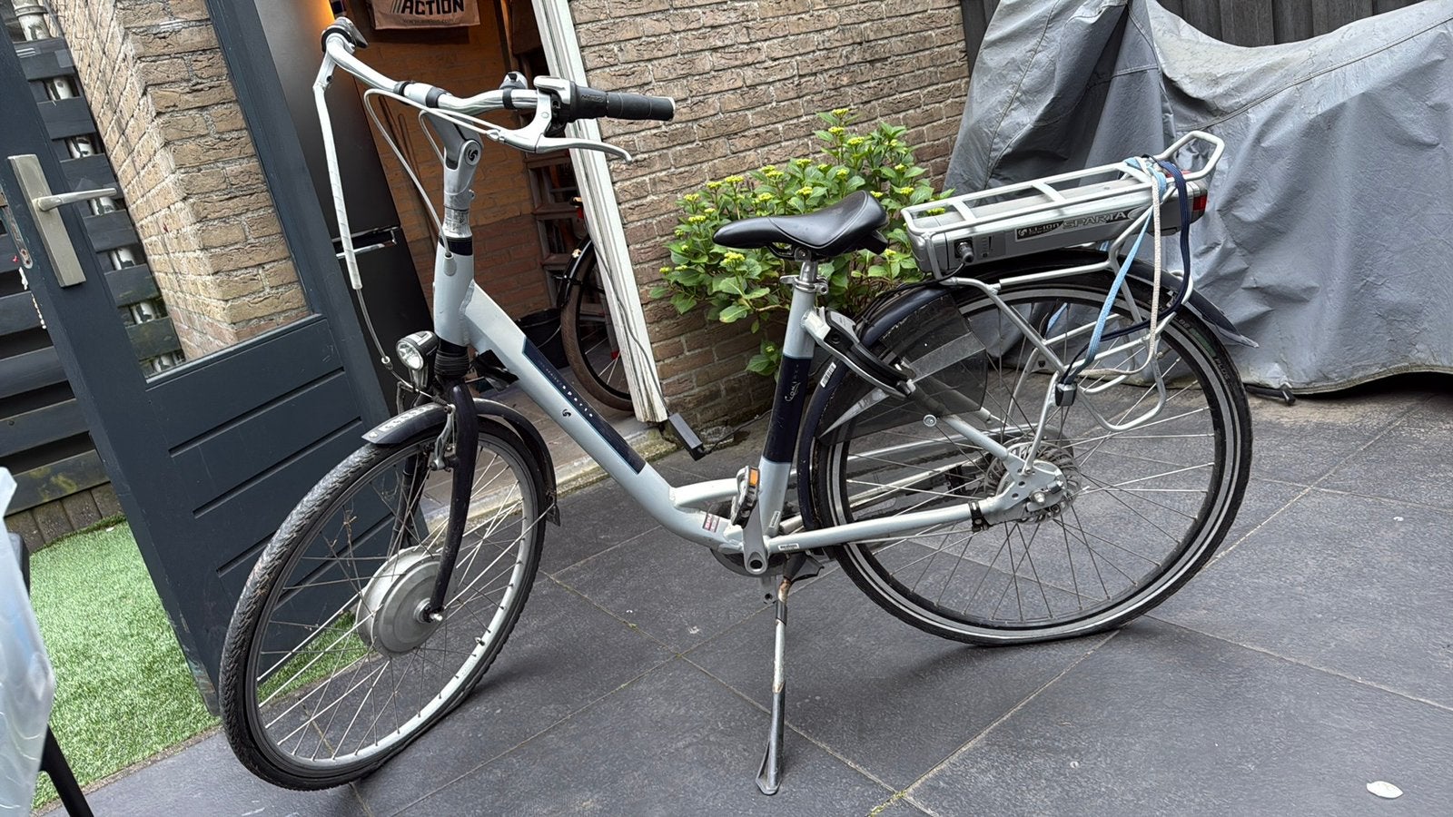 Opknapper E-bike - Jarenlang stilgestaan, incl. lader, Ophalen, Gebruikt, Overige merken