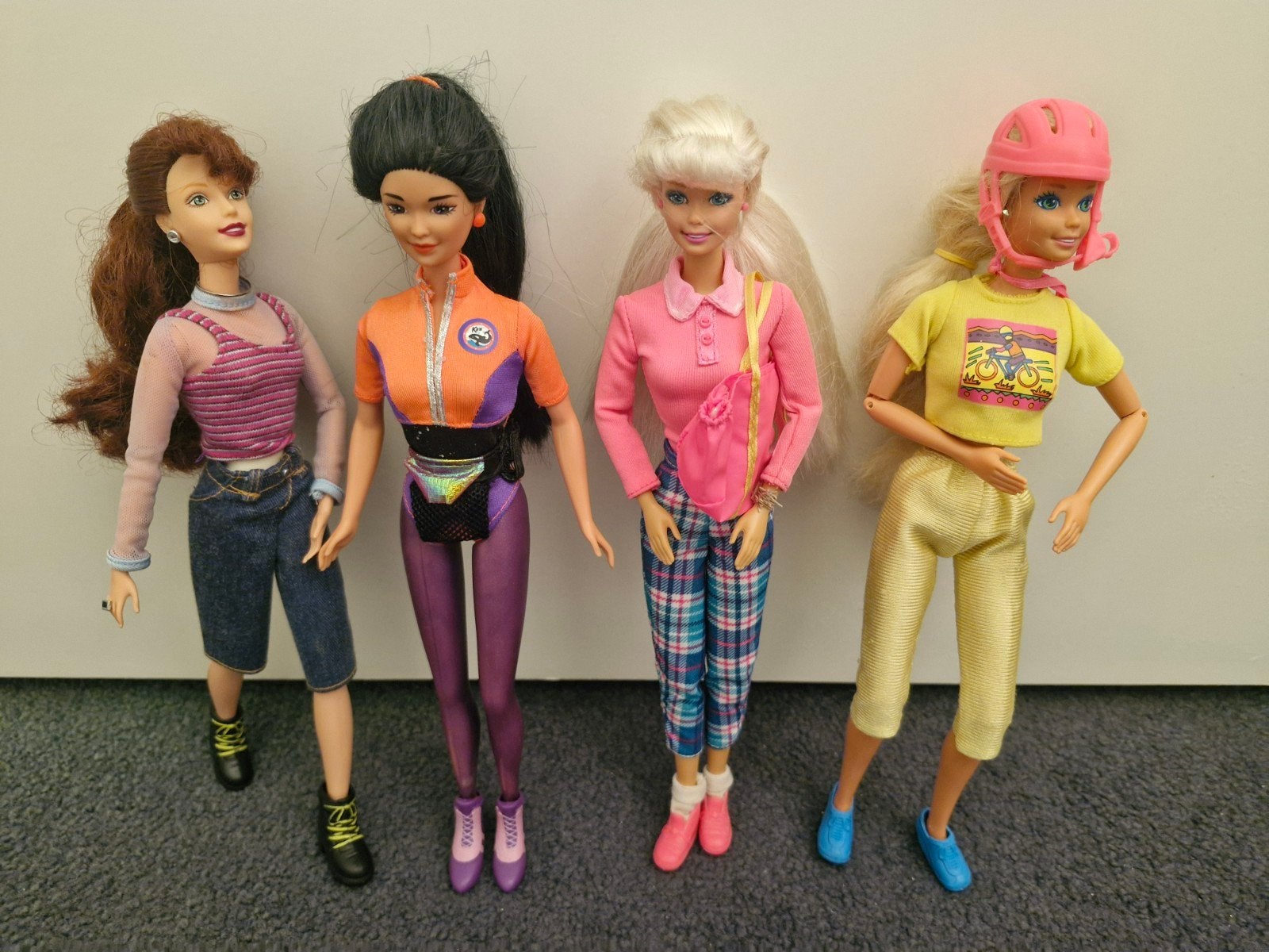 4 Sportieve Vintage Barbies Mattel jaren '90 - Z.G.A.N., Ophalen of Verzenden