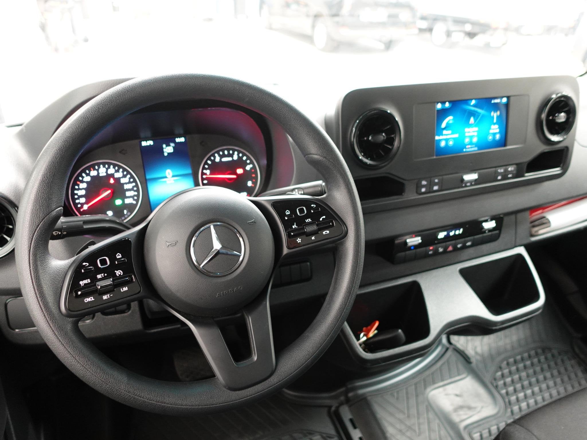 Mercedes-Benz Sprinter 315 Automaat Bakwagen Laadklep Meubel, Auto's, Automaat, Gebruikt, Euro 6, 4 cilinders