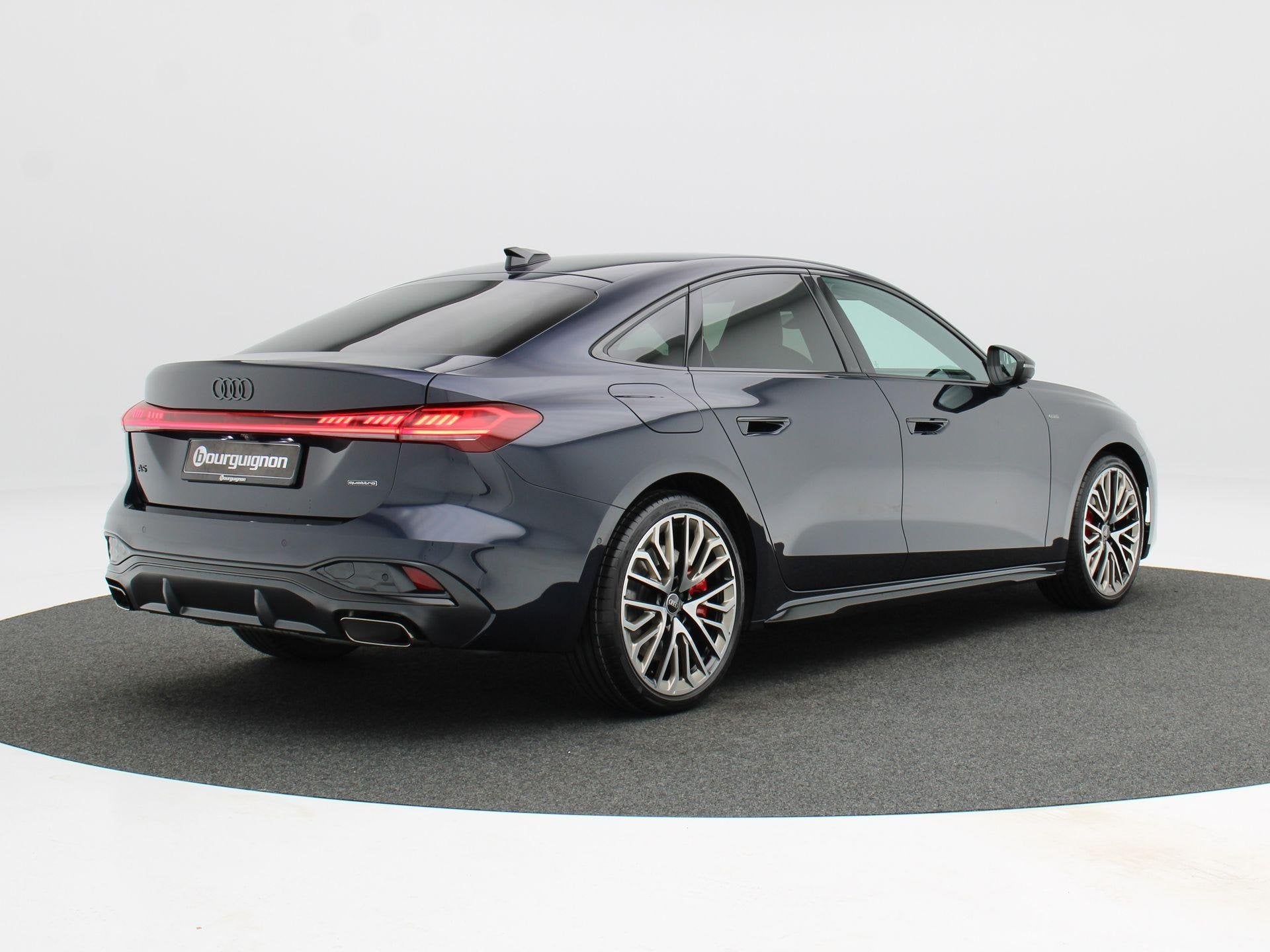 Audi A5 S edition Competition e-hybrid | 367 PK | Privacy gl, Automaat, Euro 6, 26 kWh, Hybride Elektrisch/Benzine